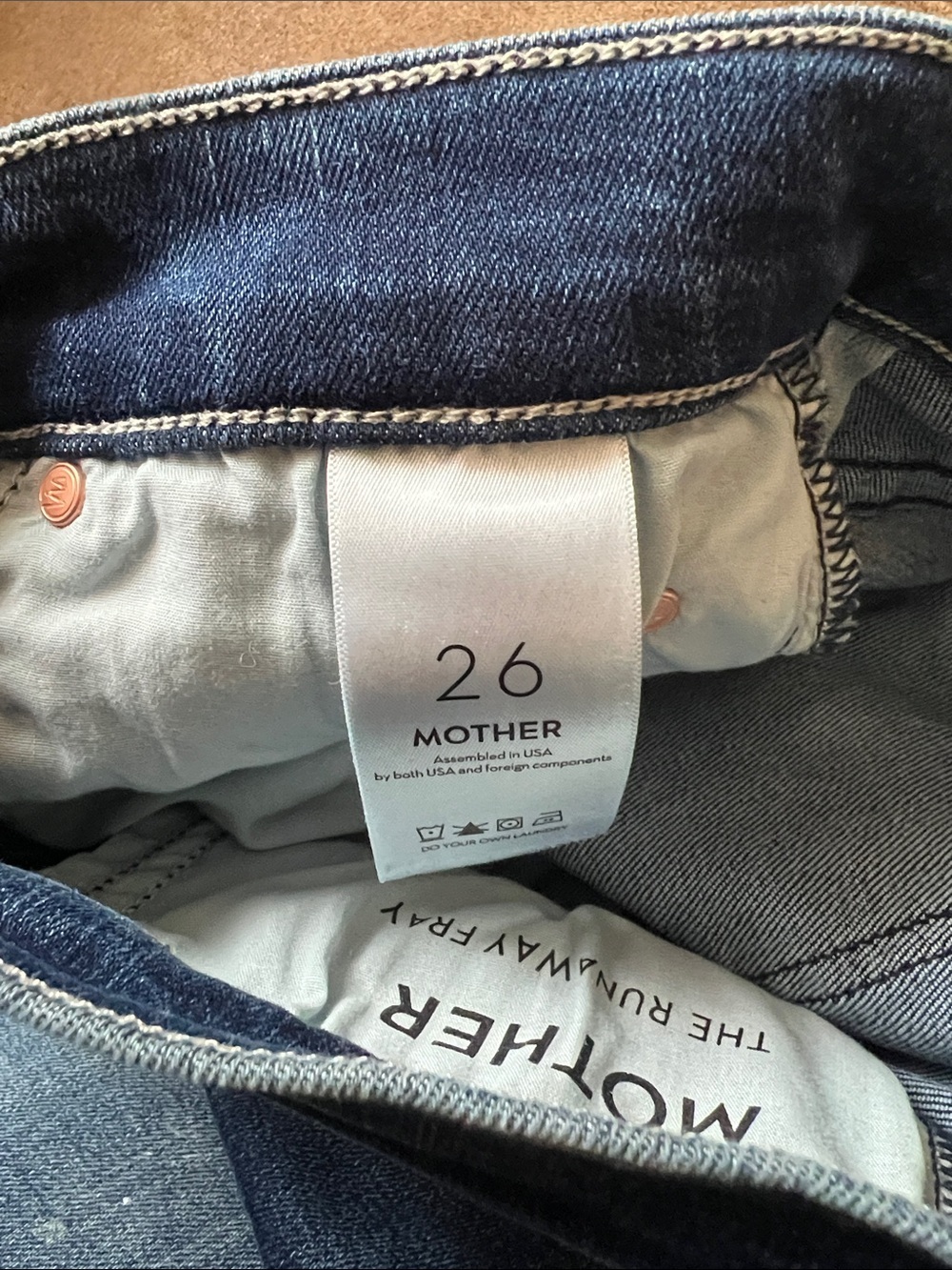 MOTHER The Runway Fray jeans - Picture 5 of 6